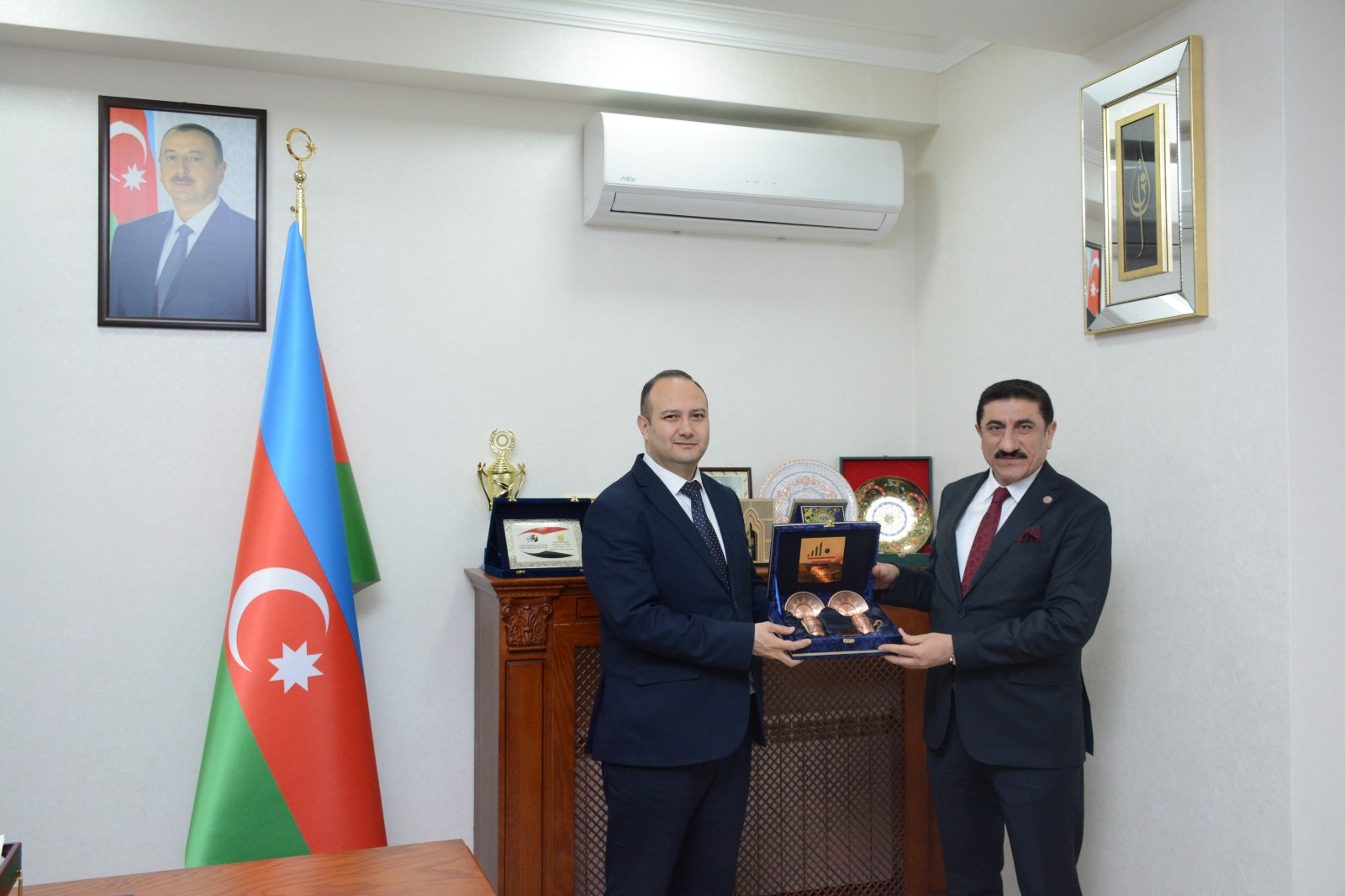 Rektörümüz Prof. Dr. Zekeriya Akman, Azerbaycan İlahiyat Enstitüsü’nü Ziyaret Etti