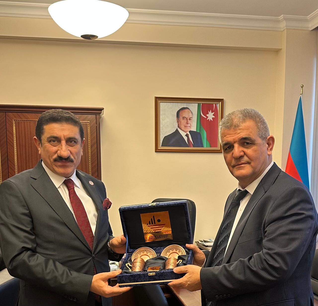 Rektörümüz Prof. Dr. Zekeriya Akman, Azerbaycan Cumhuriyeti Parlamentosu Üyesi Fazıl Mustafa ile Bir Araya Geldi