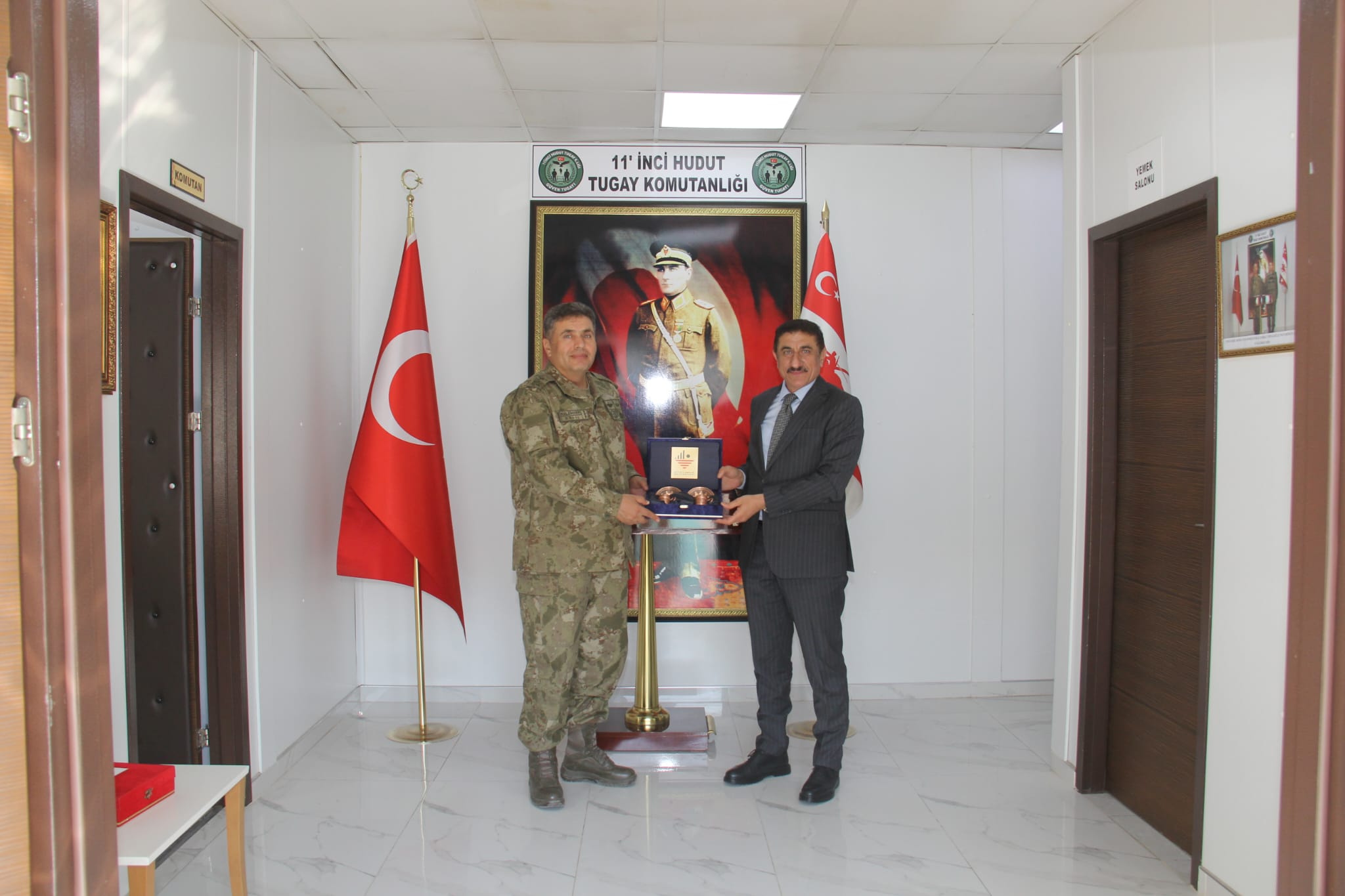 Rektörümüz Akman’dan 11. Hudut Tugay Komutanı Tuğgeneral Kalander’e Ziyaret