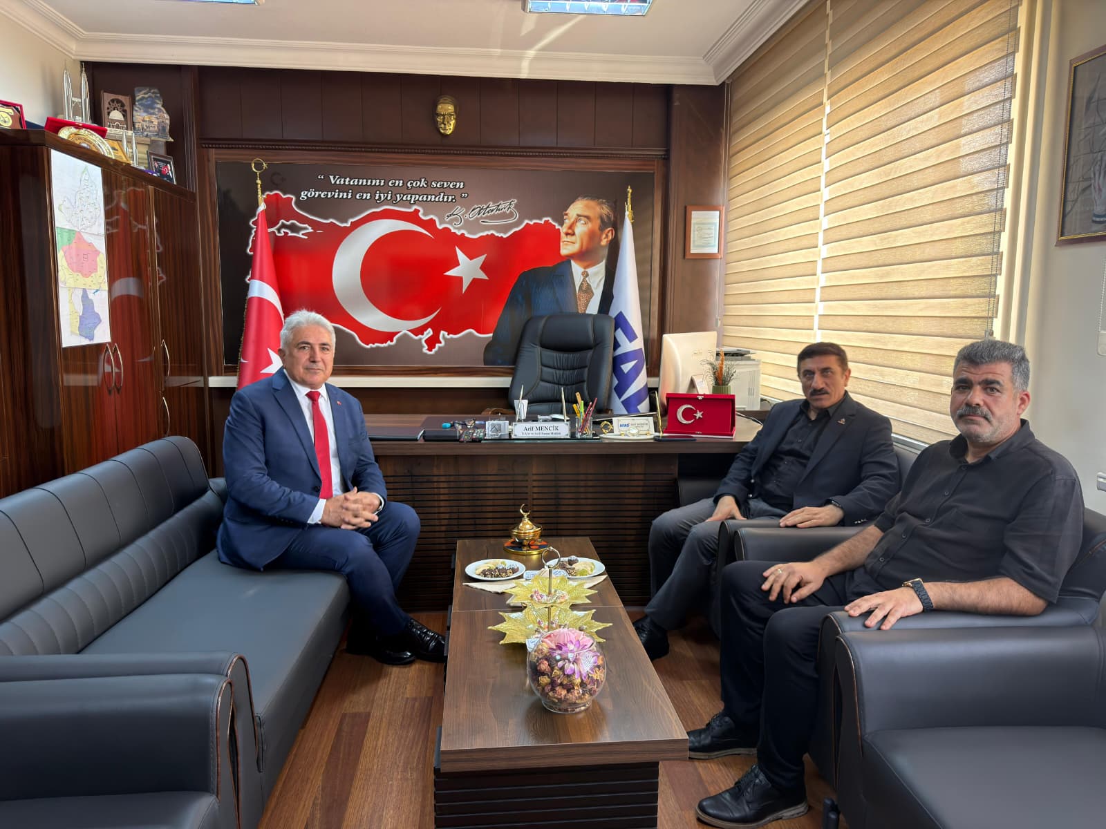 Rektörümüz Akman’dan AFAD İl Müdürü Mencik’e Ziyaret