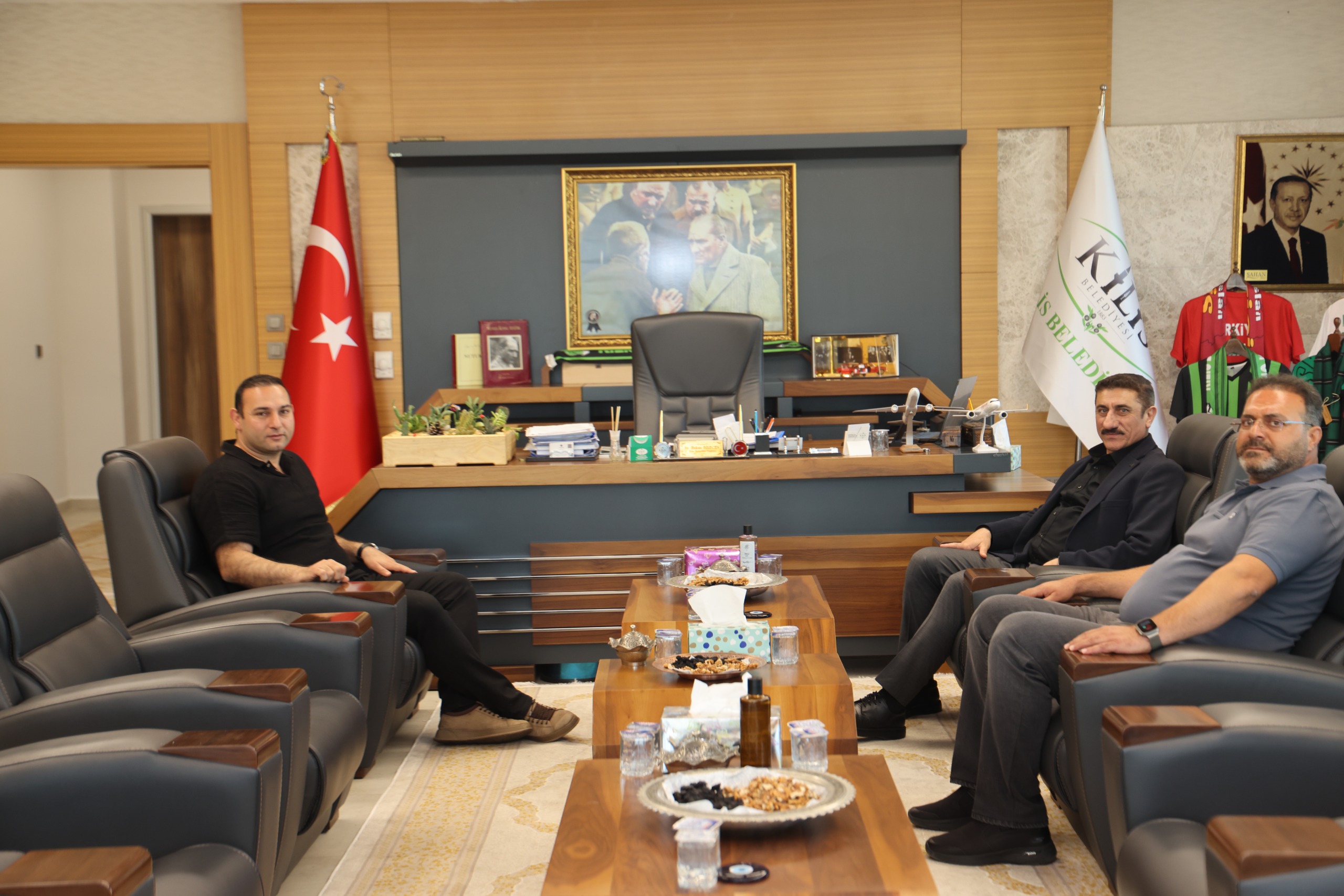 Rector Akman Visits Kilis Mayor Bilecen