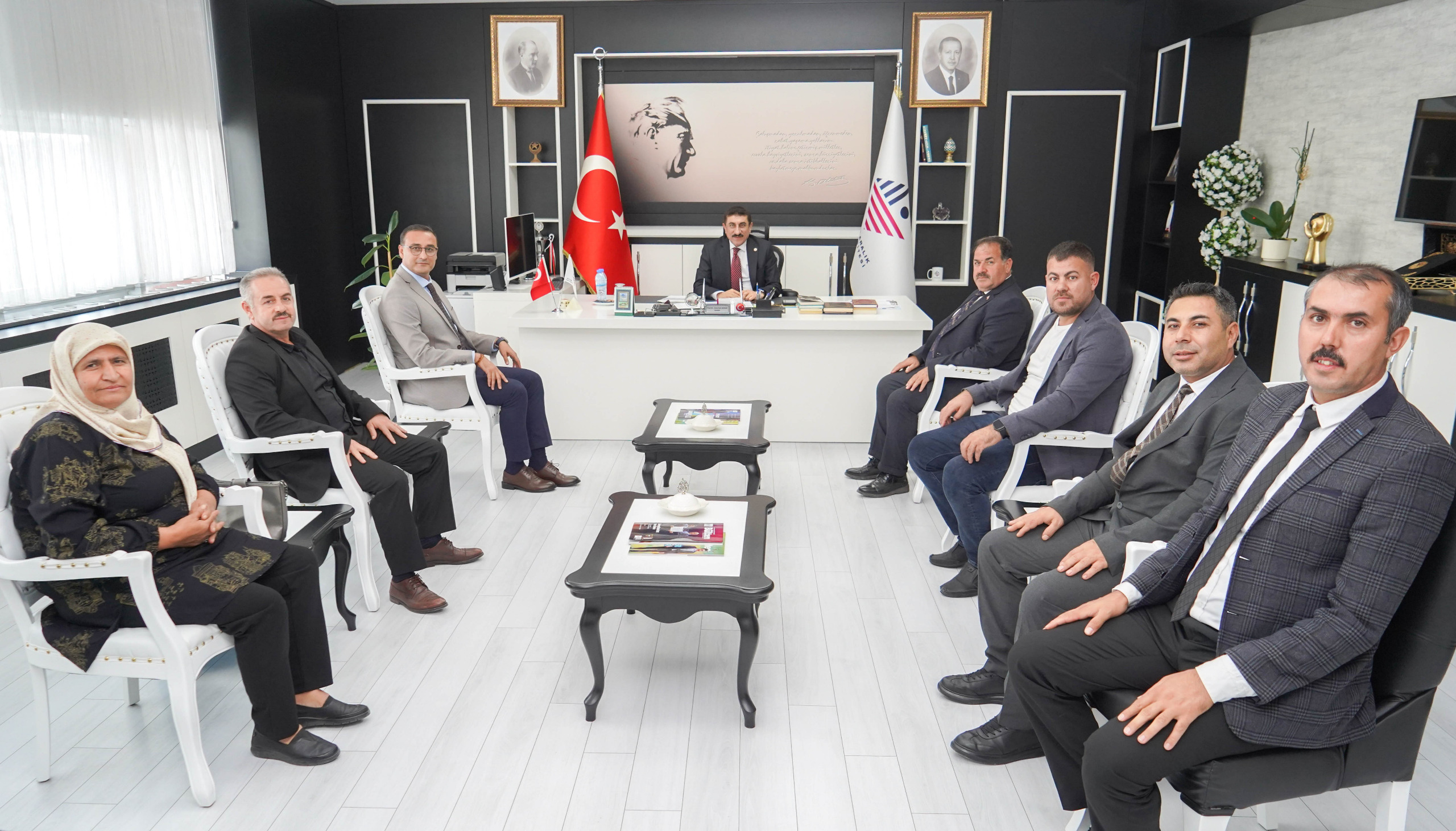 Kilis Kamu-Sen Temsilcisi Cabioğlu ve Şube Başkanlarından Rektörümüz Akman’a Ziyaret