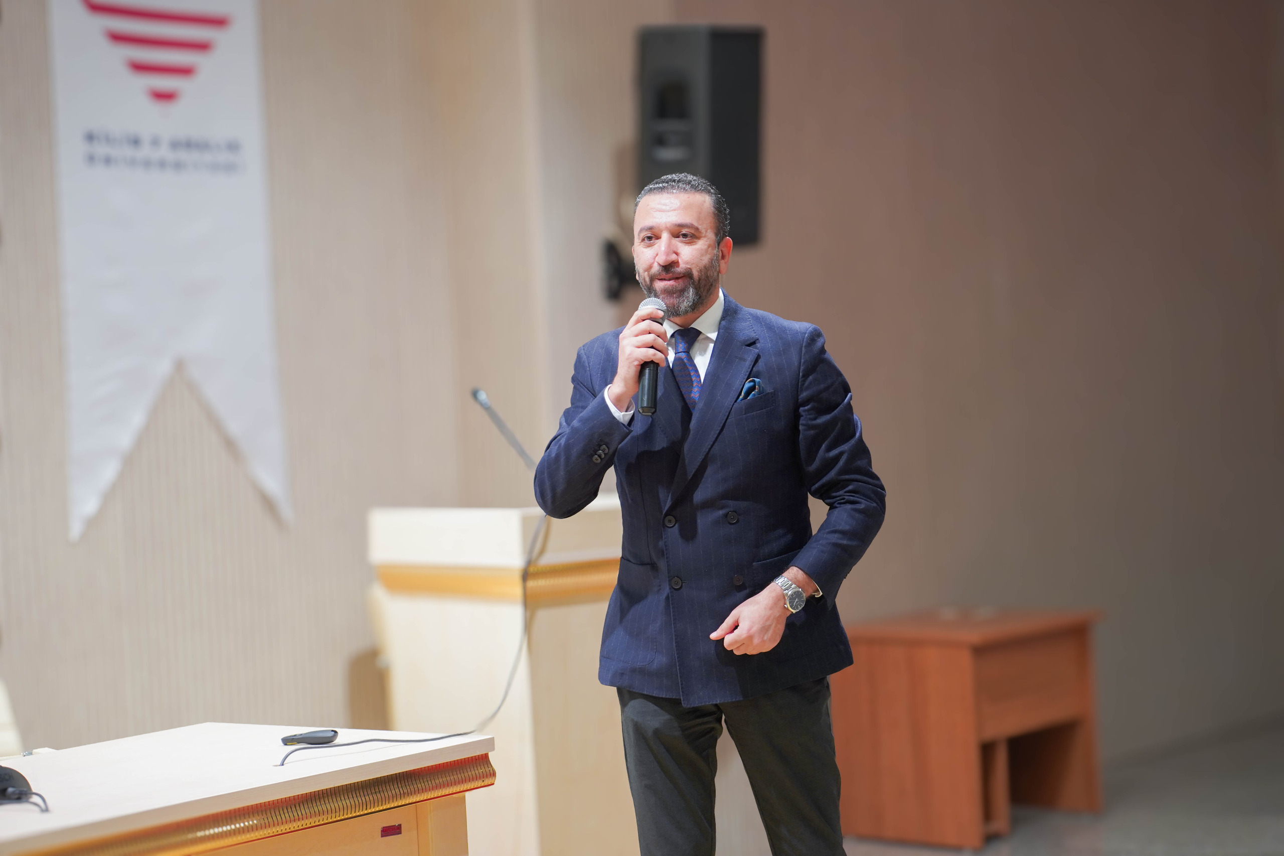 Üniversitemizde "Gündem: Kariyer Yolu" Başlıklı Söyleşi Gerçekleştirildi