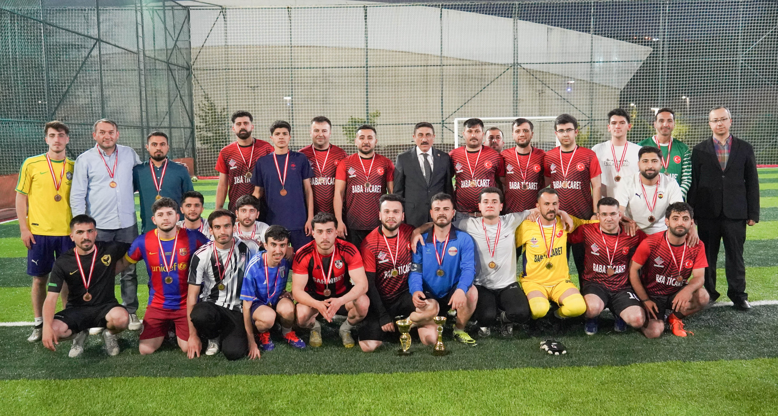 Üniversitemizde Futbol Turnuvası Final Müsabakaları ve Ödül Töreni Gerçekleştirildi