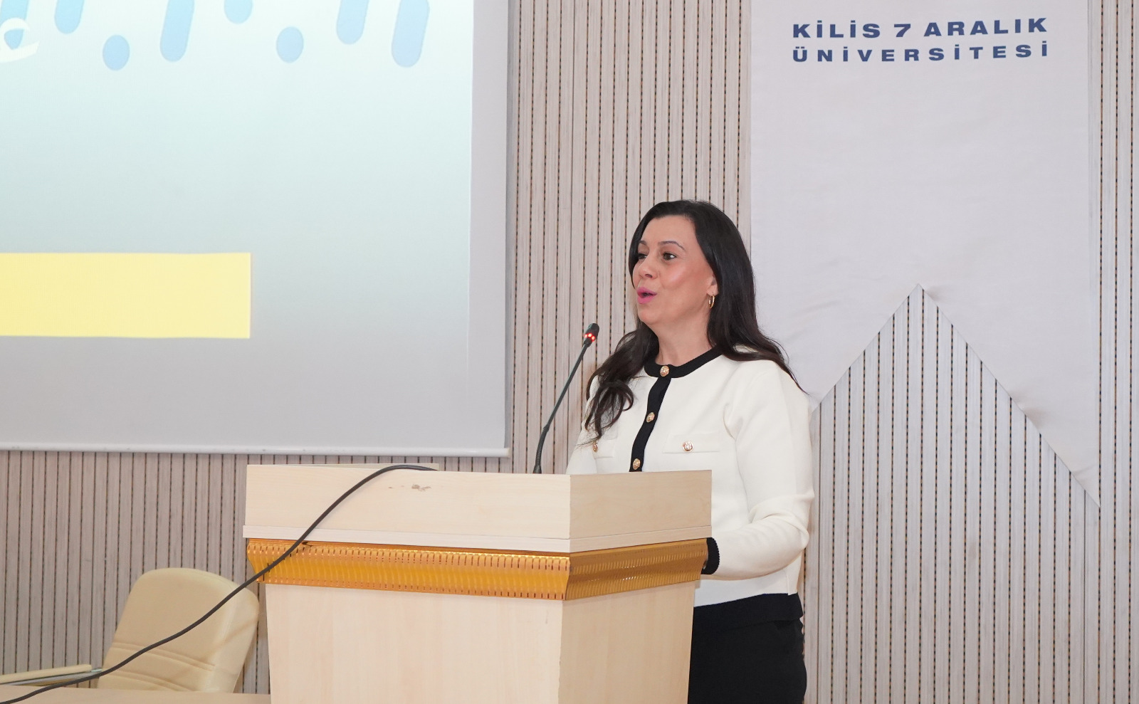 عقد في جامعتنا مؤتمر بعنوان "العلاقات التركية الأردنية