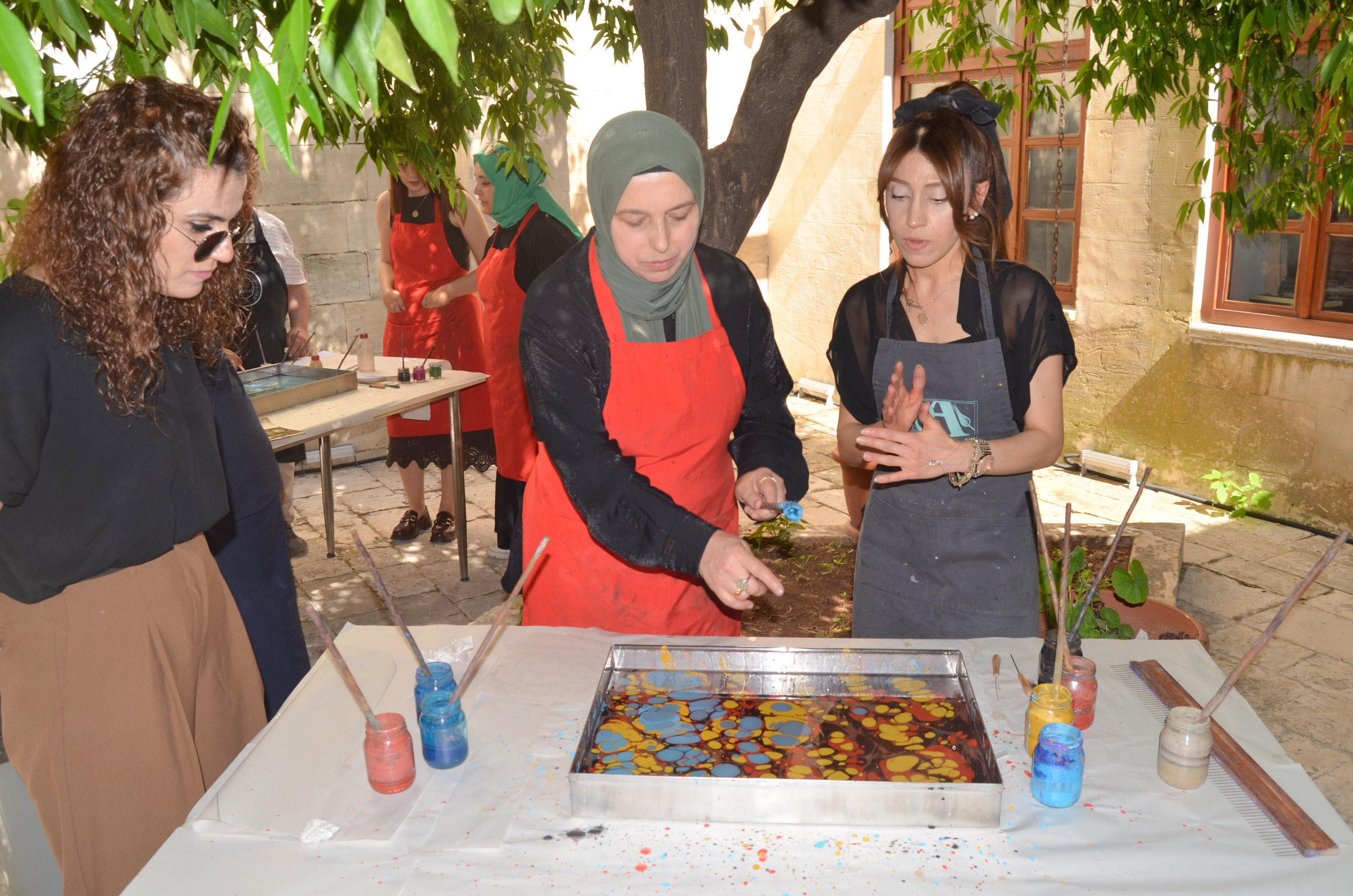“Women Meeting Through Art: The Marbling Experience” Event Held