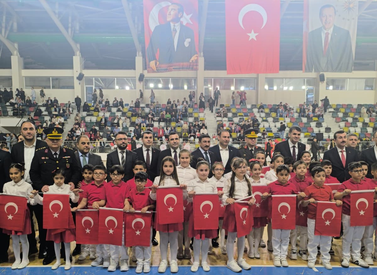 Rektörümüz Akman, 23 Nisan Ulusal Egemenlik ve Çocuk Bayramı Programı’na Katıldı