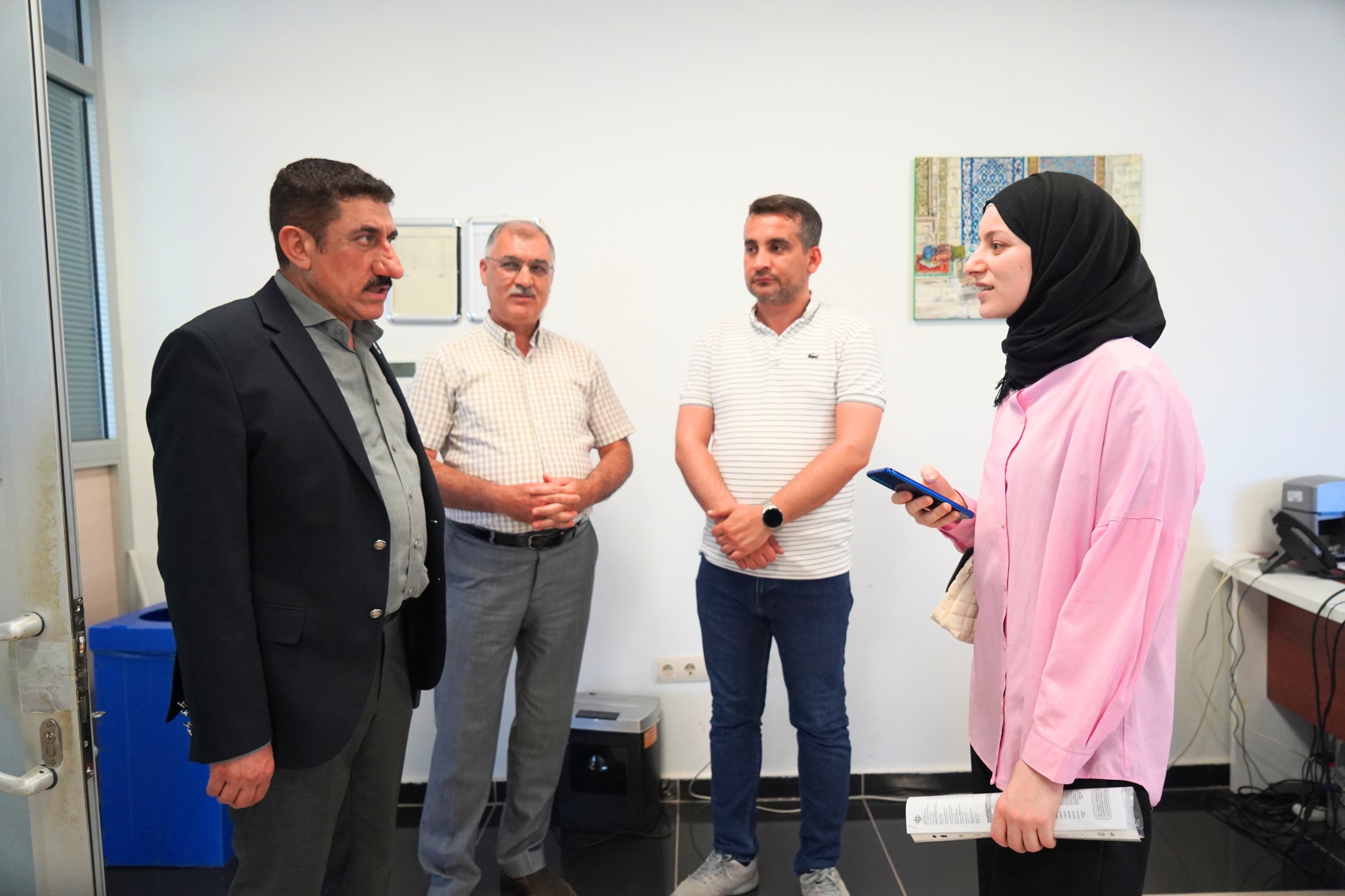 زيارة من رئيس جامعتنا أكمان إلى الوحدات الإدارية